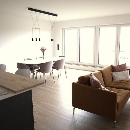 Peaceful Modern 2 Bedroom Penthouse With Nice View Hesperange Exterior photo