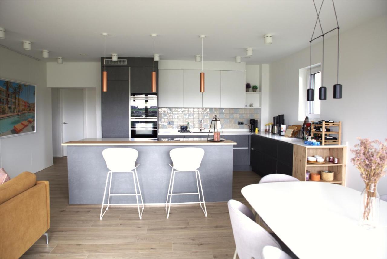 Peaceful Modern 2 Bedroom Penthouse With Nice View Hesperange Exterior photo