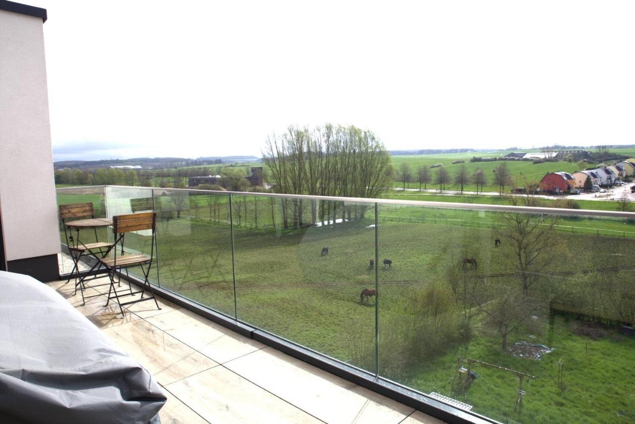 Peaceful Modern 2 Bedroom Penthouse With Nice View Hesperange Exterior photo